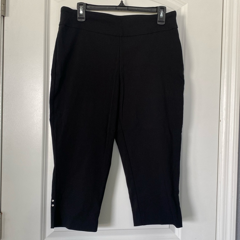 Counterparts Black Capri Dress Bottoms